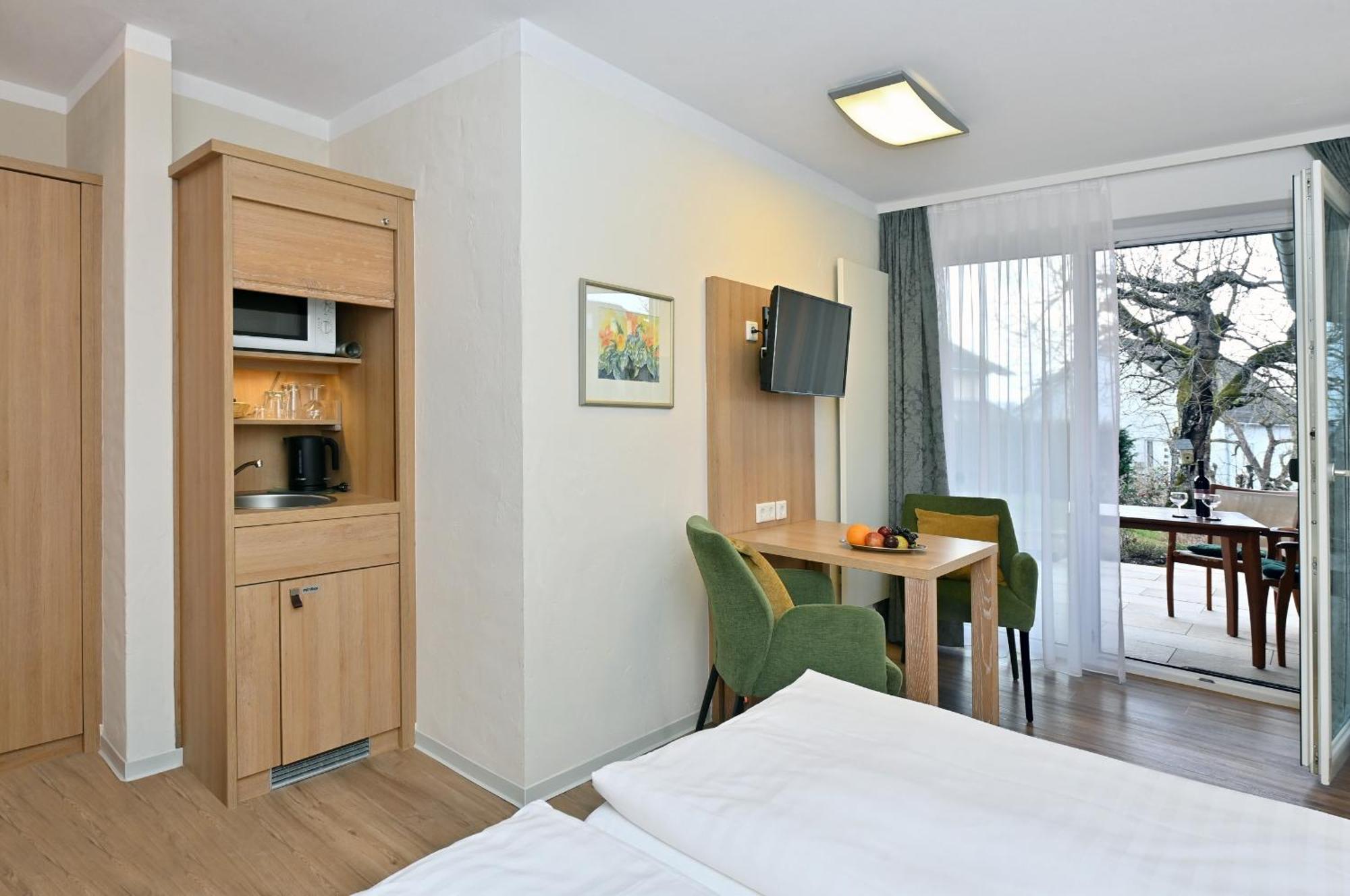 Landhaushotel Hof Wasserkuppe Poppenhausen Zewnętrze zdjęcie