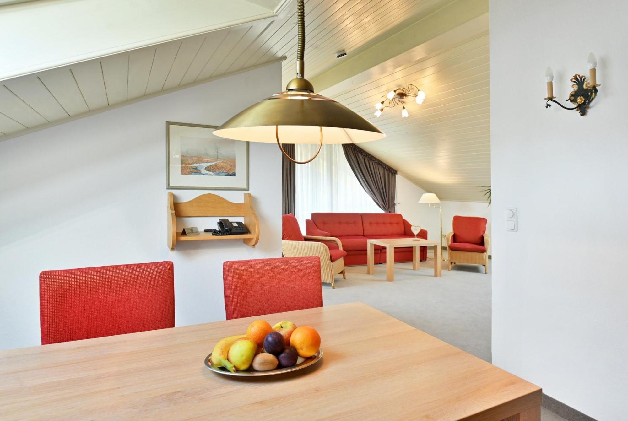 Landhaushotel Hof Wasserkuppe Poppenhausen Zewnętrze zdjęcie